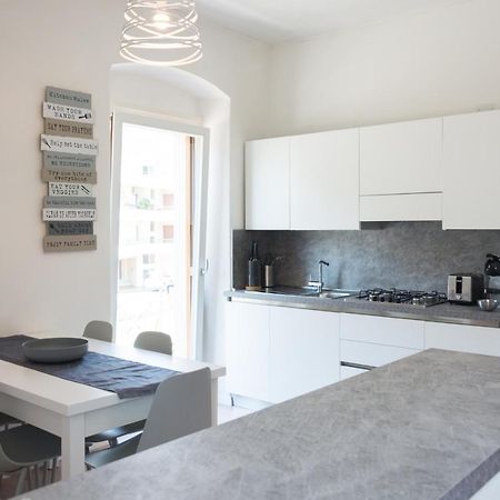 Nirvana Apartments 토르볼레 외부 사진