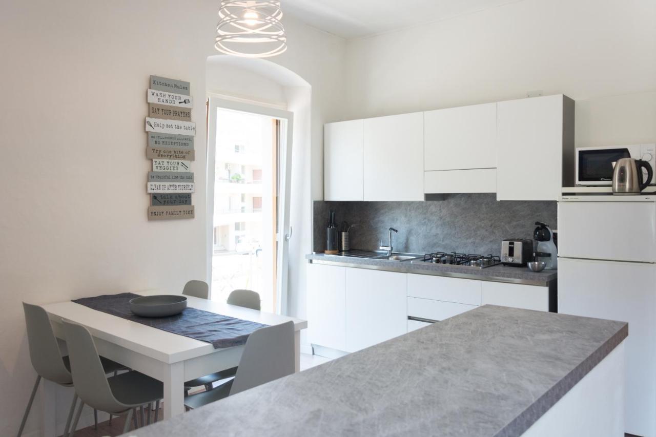 Nirvana Apartments 토르볼레 외부 사진